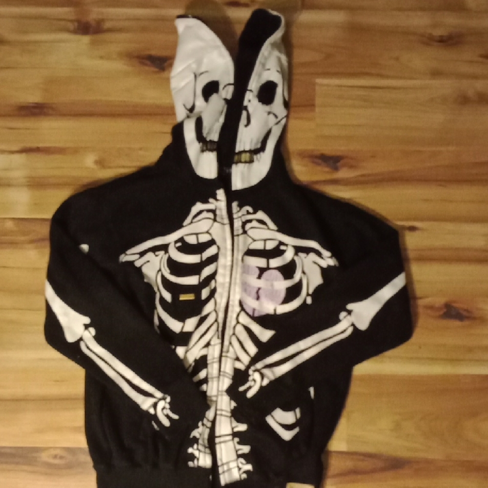 2006 LRG Skeleton Hoodie Size Large Missing Zipper